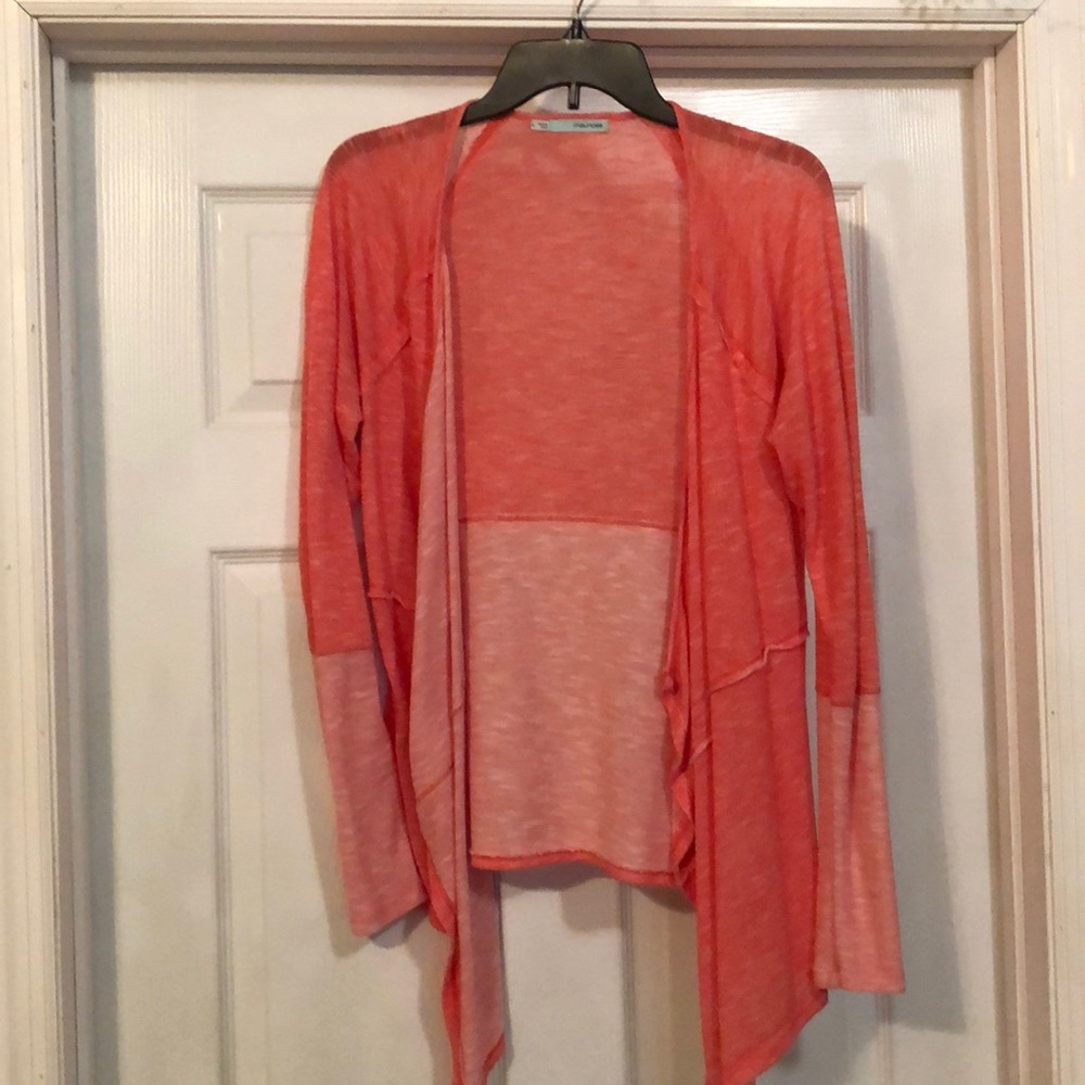 Maurice’s Lg. open front thin sweater